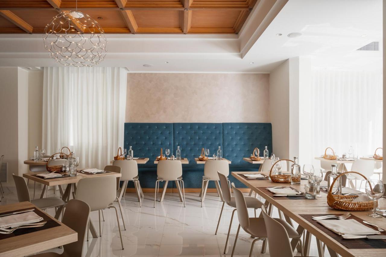 Hotel Rondinella E Viola Rimini Eksteriør billede